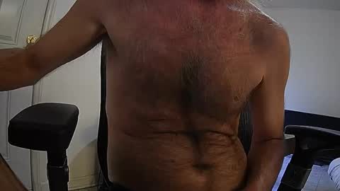 Snapshot of rebelyellin chatting on February 9, 3:23 pm rebelyellin online show from February 9, 3:23 pm