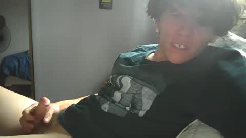 Snapshot of red22178 chatting on January 10, 6:28 pm red22178 online show from January 10, 6:28 pm