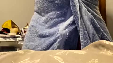 Snapshot of red24devils chatting on October 31, 7:37 pm red24devils online show from October 31, 7:37 pm