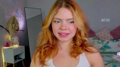 Snapshot of red__candy chatting on October 20, 12:49 pm red__candy online show from October 20, 12:49 pm
