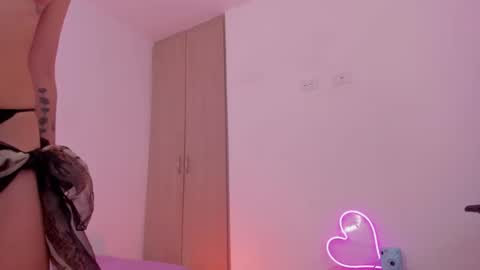 Snapshot of red_morgan chatting on December 20, 5:08 pm red_morgan online show from December 20, 5:08 pm