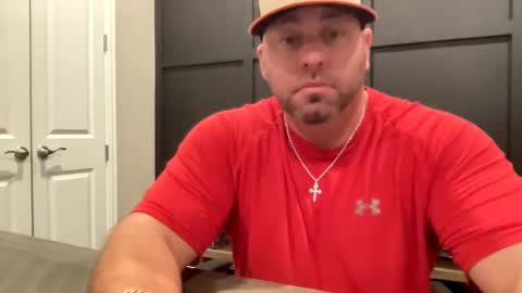 Snapshot of redbull1414 chatting on December 2, 1:24 pm RedBull online show from December 2, 1:24 pm