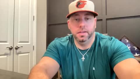 Snapshot of redbull1414 chatting on December 17, 2:11 pm RedBull online show from December 17, 2:11 pm