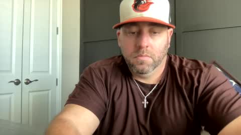 Snapshot of redbull1414 chatting on December 18, 8:14 pm RedBull online show from December 18, 8:14 pm