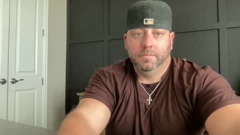 Snapshot of redbull1414 chatting on January 27, 10:27 pm RedBull online show from January 27, 10:27 pm