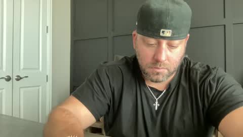 Snapshot of redbull1414 chatting on January 30, 9:36 pm RedBull online show from January 30, 9:36 pm