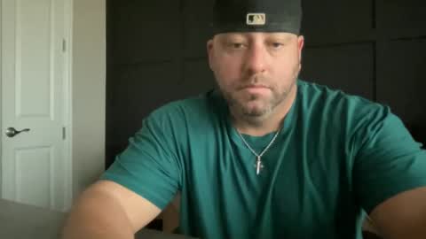 Snapshot of redbull1414 chatting on February 7, 2:26 pm RedBull online show from February 7, 2:26 pm