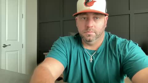 Snapshot of redbull1414 chatting on February 7, 10:52 pm RedBull online show from February 7, 10:52 pm