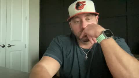 Snapshot of redbull1414 chatting on February 11, 10:39 pm RedBull online show from February 11, 10:39 pm