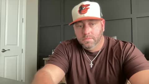 Snapshot of redbull1414 chatting on February 16, 10:32 pm RedBull online show from February 16, 10:32 pm