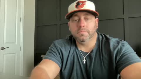 Snapshot of redbull1414 chatting on February 21, 7:21 pm RedBull online show from February 21, 7:21 pm