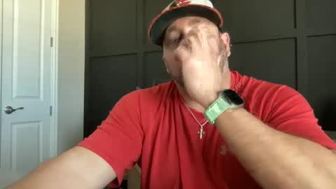 Snapshot of redbull1414 chatting on February 28, 7:03 pm RedBull online show from February 28, 7:03 pm