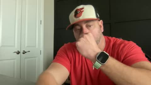 Snapshot of redbull1414 chatting on December 17, 6:03 pm RedBull online show from December 17, 6:03 pm