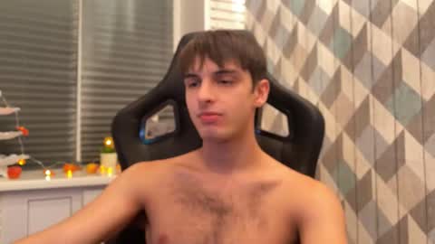 Snapshot of redbullshine chatting on October 15, 6:19 pm redbullshine online show from October 15, 6:19 pm