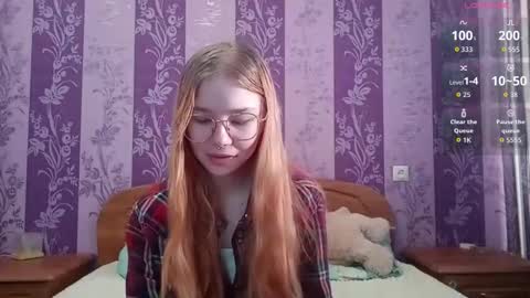 Mia online show from February 5, 3:33 am