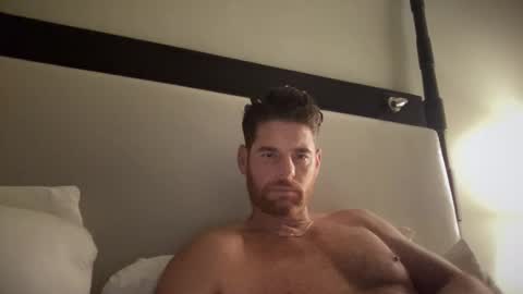 reddead7100 online show from October 18, 6:58 am