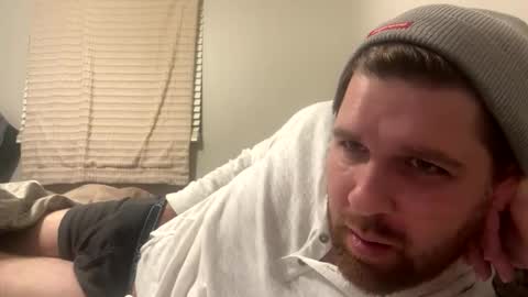 Snapshot of reddrockett69 chatting on February 27, 9:20 am Ali j online show from February 27, 9:20 am