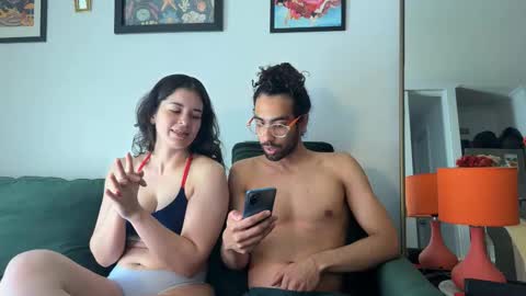 redfloweer online show from October 1, 2:01 pm