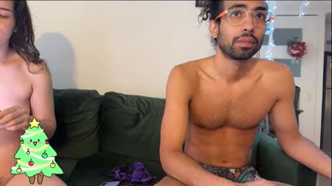 redfloweer online show from December 16, 1:27 pm