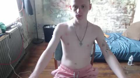 Snapshot of redhead6inch chatting on September 24, 11:46 am RedHead6Inch online show from September 24, 11:46 am