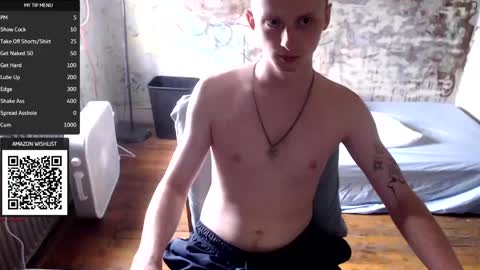 Snapshot of redhead6inch chatting on September 29, 8:13 pm RedHead6Inch online show from September 29, 8:13 pm