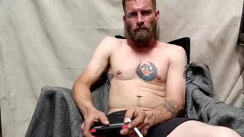 Snapshot of redheadlover828 chatting on February 16, 9:37 am Kevin online show from February 16, 9:37 am