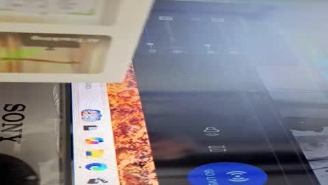 Snapshot of redhotline chatting on October 14, 7:09 am Alex online show from October 14, 7:09 am