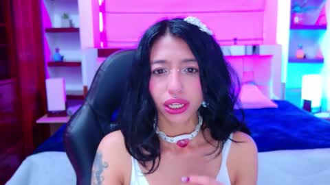 Lili Lopez online show from October 17, 12:52 pm