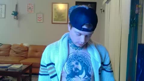 Snapshot of redinthebed chatting on October 25, 10:04 pm InkedGinger online show from October 25, 10:04 pm