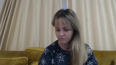 RedJessica online show from October 9, 4:32 am