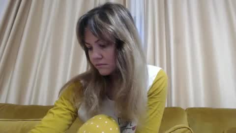 RedJessica online show from January 10, 6:04 am