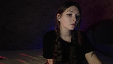 Snapshot of redmoonhead chatting on February 18, 3:21 pm Ana online show from February 18, 3:21 pm