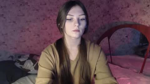 Snapshot of redmoonhead chatting on March 4, 12:22 pm Ana online show from March 4, 12:22 pm