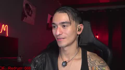 Snapshot of redrum_696 chatting on October 28, 5:48 pm Red online show from October 28, 5:48 pm