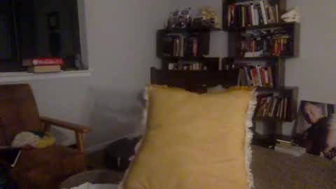 Snapshot of redsands64 chatting on November 23, 6:35 am redsands64 online show from November 23, 6:35 am