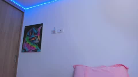 redski77 online show from March 6, 9:25 am