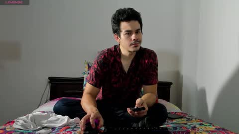 RedsoulReaver online show from November 28, 4:26 am