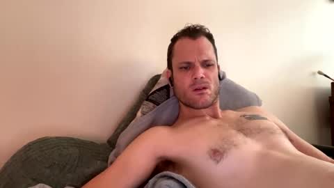 Reed Thomas online show from November 27, 8:33 pm