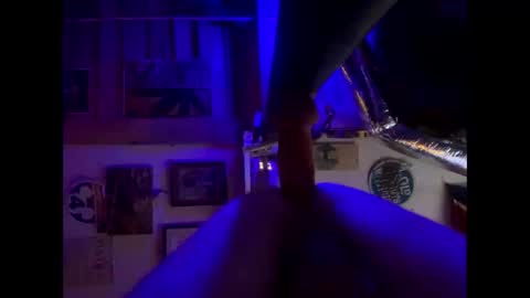 Snapshot of reeferleefer chatting on September 19, 8:31 pm Lee online show from September 19, 8:31 pm