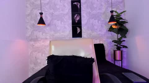 Regan online show from January 26, 9:40 am