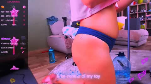 reggieMeow online show from February 11, 6:08 am