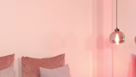 Snapshot of regina_noctixx chatting on September 10, 4:56 am Regina online show from September 10, 4:56 am