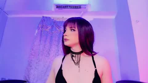 Snapshot of reginarose chatting on February 27, 4:52 am reginarose online show from February 27, 4:52 am