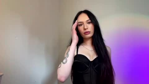 Amelia online show from June 7, 2:10 pm