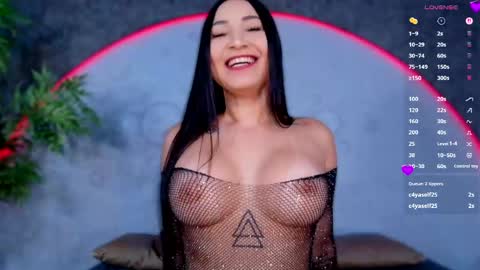 Snapshot of reiinachloe chatting on April 27, 5:00 pm reiinachloe online show from April 27, 5:00 pm