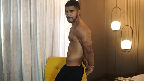 Snapshot of reik_von chatting on November 15, 12:13 pm Reik online show from November 15, 12:13 pm