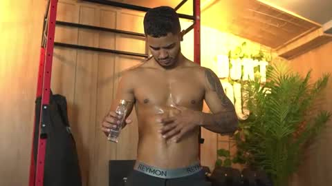 Reik online show from March 30, 12:28 pm