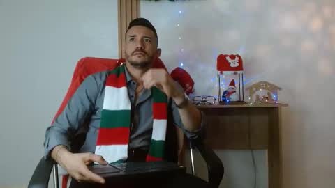   REIKO  online show from December 3, 3:43 pm