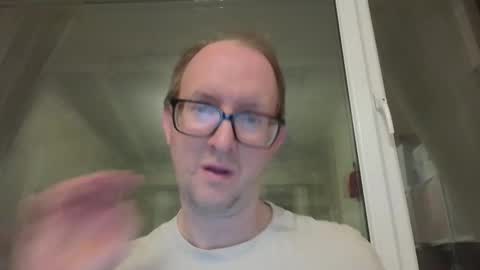 Snapshot of relaxnchat41 chatting on October 3, 11:24 pm relaxnchat41 online show from October 3, 11:24 pm