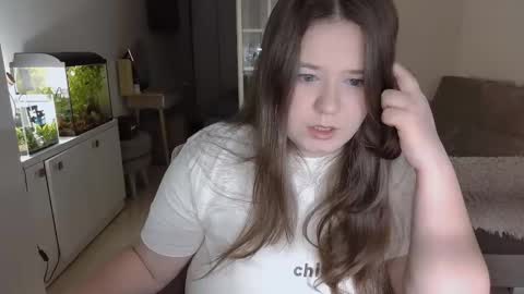 Snapshot of remirann_ chatting on February 18, 4:05 pm Ann OF - remirann21 online show from February 18, 4:05 pm